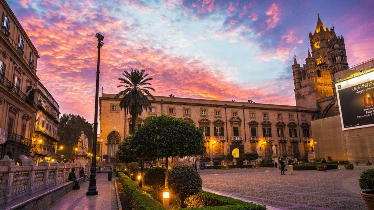 Giusino Home - Centro Storico パレルモ エクステリア 写真